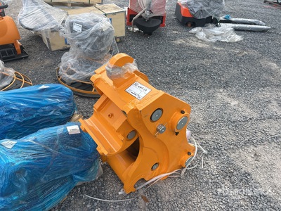 2026 GIYI Hydraulic Łącznik koparki - Fits Cat 320 (Unused)