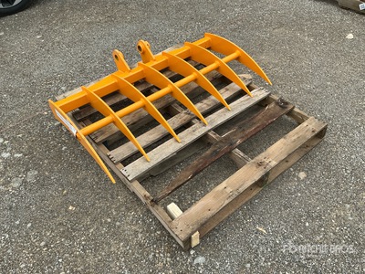 2026 GIYI Excavator Rake - Fits Cat 303 (Unused)