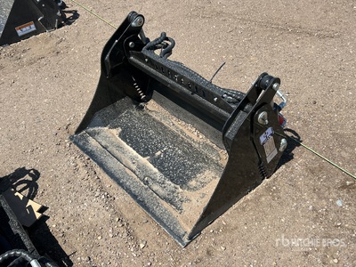 2026 GIYI GY-XKH39 39 in Mini Pala para Minicargadora (Unused)