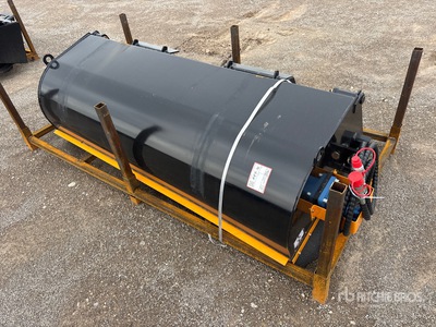 2026 GIYI GY-BS72 72 in Skid Steer Sweeper (Unused)