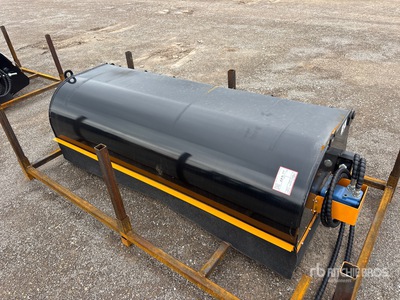 2026 GIYI GY-BS72 72 in Skid Steer Sweeper (Unused)