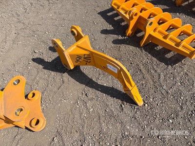 2026 GIYI 26 in Excavator Ripper - Fits Cat 303 (Unused)