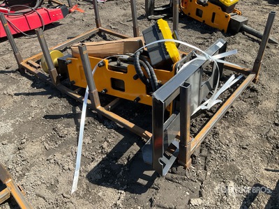 2026 GIYI GY-D680 Skid Steer Post Driver (Unused)