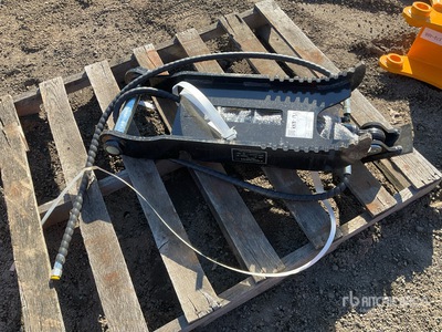 2026 GIYI GY-XJ3T Excavator Thumb (Unused)