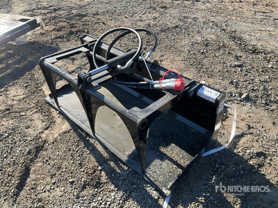 2026 GIYI GY-X PG44 44 in Multi-Purpose Mini Mini Skid Steer Grapple (Unused)