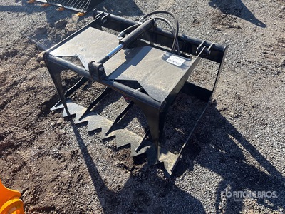 2026 GIYI GY-HWG44 44 in Skeleton Mini Mini hollw Skid Steer Grapple (Unused)