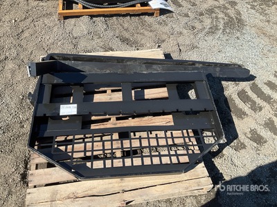 2025 GIYI GY-DHC 59 in Skid Steer Forks (Unused)