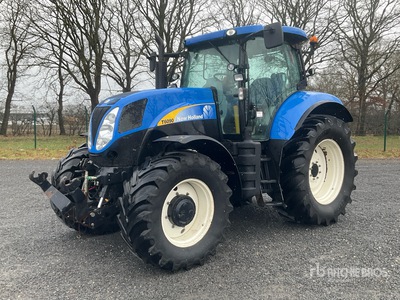 2011 New Holland T6090 Allradtraktor