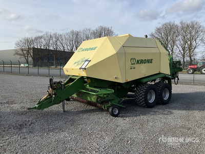 2003 Krone Big Pack 127 Square Baler