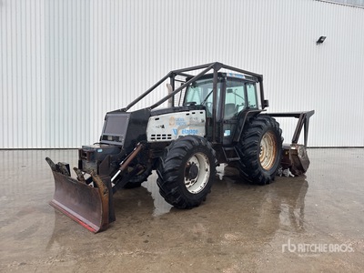 Valtra 8950-4 Tracteur Agricole 4WD Tractor