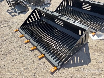 2026 GIYI GY-RB66 66 in Rock Skid Steer Bucket (Unused)