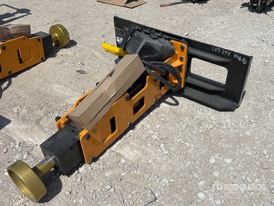 2026 GIYI GY-D680 Skid Steer Post Driver (Unused)