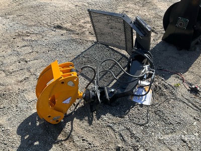 2026 GIYI GY-MRG63 Mini Rotating Pinza per mini pala (Unused)