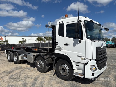 2021 UD CG 32420 8x4 Twin-Steer Quon Hooklift Truck