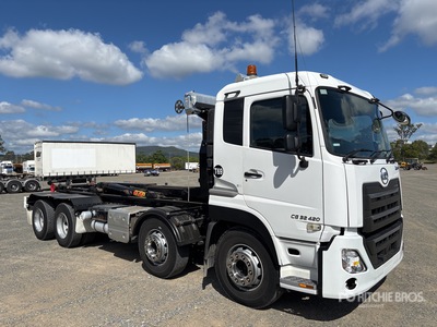 2021 UD CG 32420 8x4 Quon Hooklift Truck