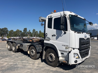 2021 UD CG 32 420 8x4 Quon Hooklift Truck