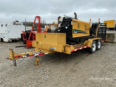 2015 Vermeer D9X13III Barrenadora direccional w/2016 Redi Haul FSL1627BE-102 Trailer