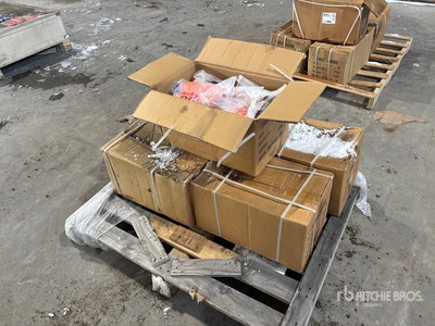 Quantity of (5) Boxes of 30 ft Ratchet Straps ورش و مخازن متنوعة (Unused)