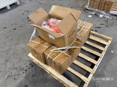 Quantity of (5) Boxes of 30 ft Ratchet Straps ورش و مخازن متنوعة (Unused)