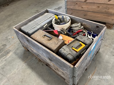 Quantity of Miscellaneous Gas Tooling, 2 pallets أدوات يدوية متنوعة
