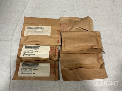 (39) Adirondack Electronics 13-620-489 Connector Adapters