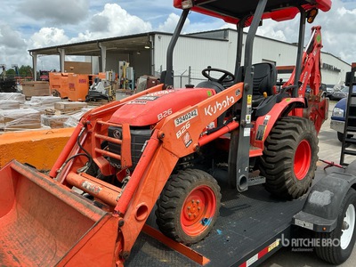 Kubota B26 Utility Tractor