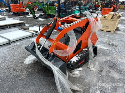 2025 Machpro LP-625 Mini Compact Track Loader (Unused)