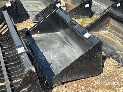 60 in Skid Steer Bucket