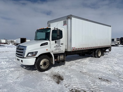 2018 Hino 268 4x2 Van Truck