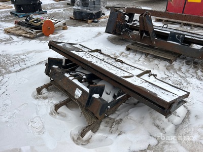 Maxon 74 in Lift tale gate