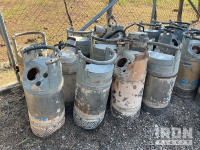 Quantity of (10) Pompe à eau submersible électrique (Inoperable)