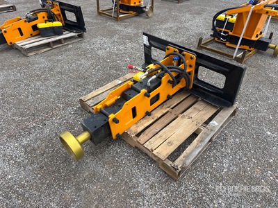 2026 GIYI GY-D680 8 in Skid Steer Post Driver (Unused)