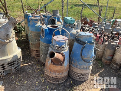 Quantity of (12) Flygt ポンプ (Inoperable)