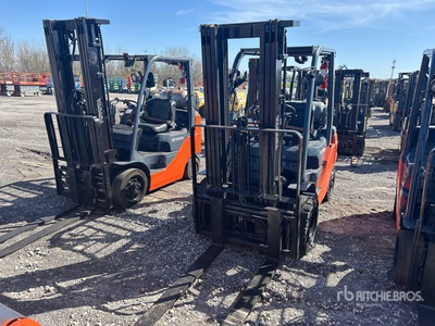 2020 Toyota 8FGCU25 4200 lb Pneumatic Tire Forklift