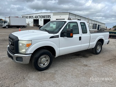 2016 Ford F-250 XL 4x2 Extended Cab Pickup