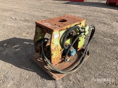 Excavator Plate Compactor Attachment