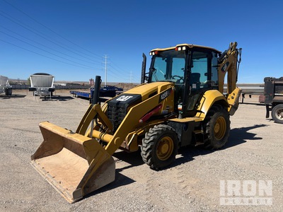 2015 Cat 420F2 4x4 لودر خلفي