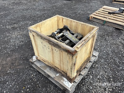 2025 Machpro Grappin de pelleteuse - Fits 1.8 ton (Unused)
