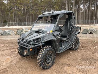 2013 Can-Am Commander 1000 X 4x4 Véhicule utilitaire