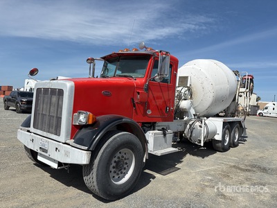2014 Peterbilt 365 8x4 Mixer Truck