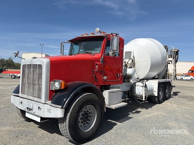 2014 Peterbilt 365 8x4 Mixer Truck