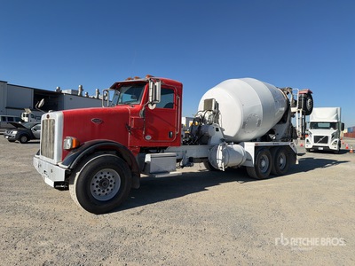 2014 Peterbilt 365 6x4 Mixer Truck
