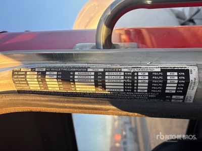 2014 Peterbilt 365 8x4 Mixer Truck