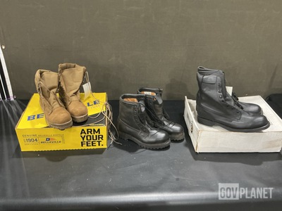 (48) Assorted Pairs of Boots