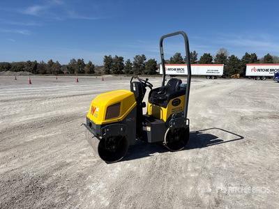 Wacker Neuson RD12 Double Drum Roller