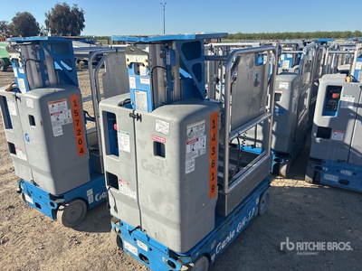 2015 Genie GR-12 Vertikaler Mastlift