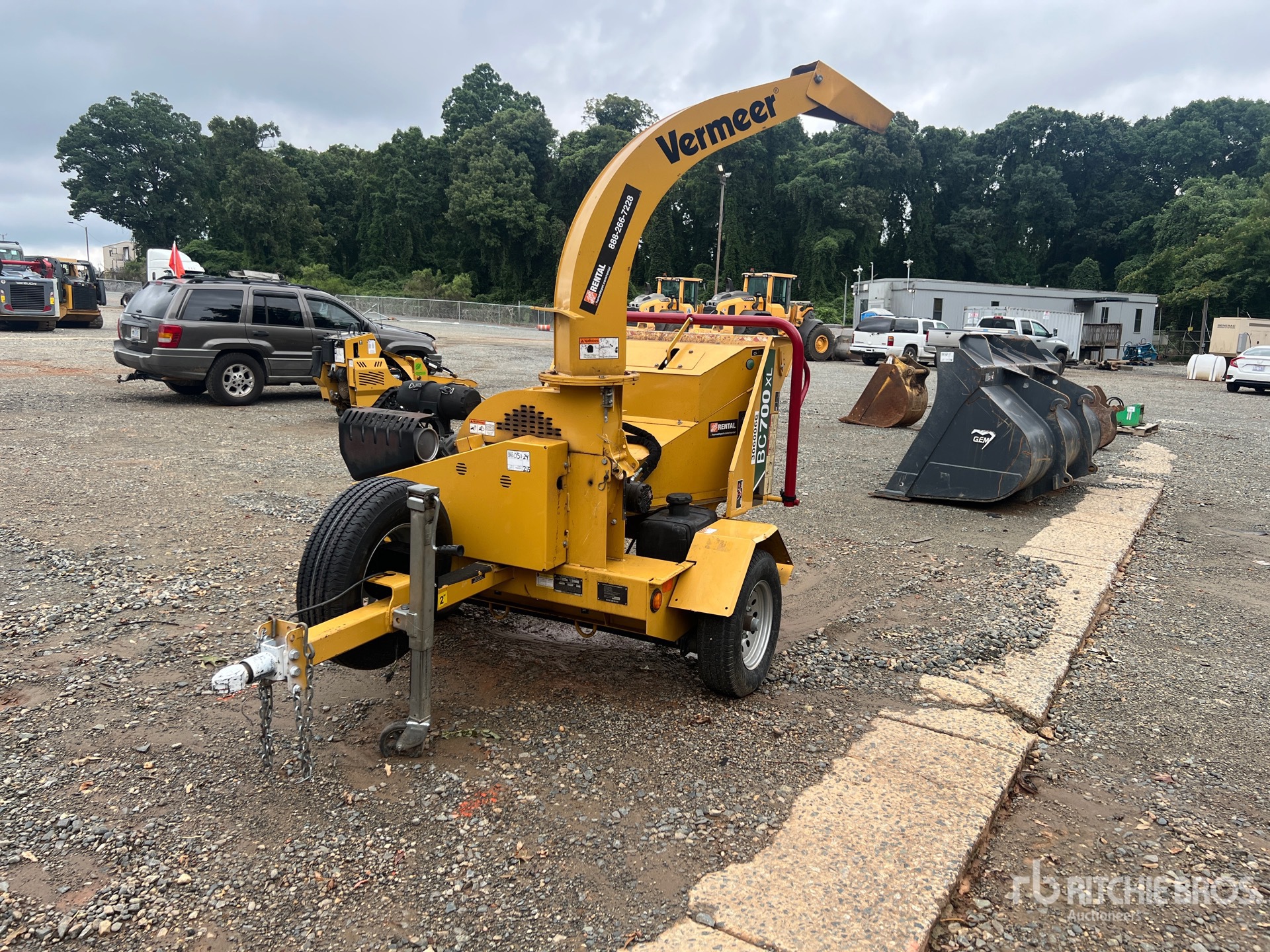2021 Vermeer BC700XL Tow-Behind Wood Chipper