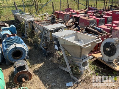 Quantity of (5) Lab Equipment / Lote Equipo de laboratorio (Inoperable)
