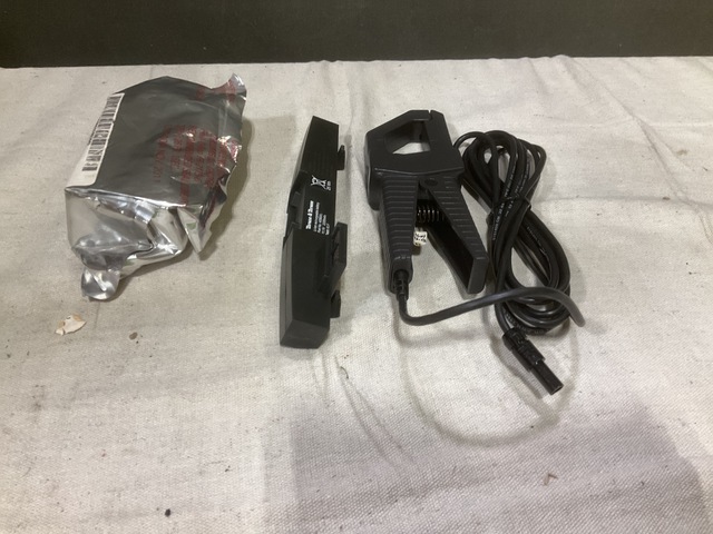 (6) Conductor Splices, (3) Current Probes, (2) Batteries & Assorted Items (6) Conductor Splices, (3) Current Probes, (2) Batteries & Assorted Items