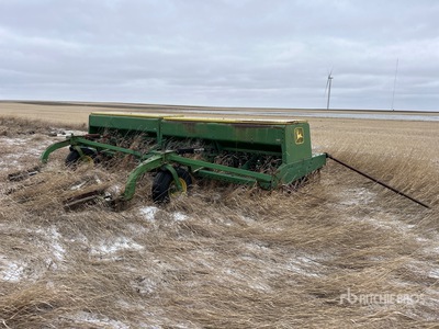 1983 John Deere 9350 20 ft Seed Drill